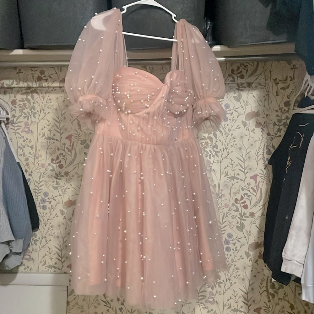 Pearl-Embellished Pink Mini Dress with Puff Sleeves